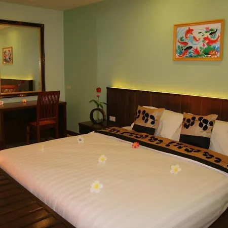 โรงแรม Siam Platinum 4*