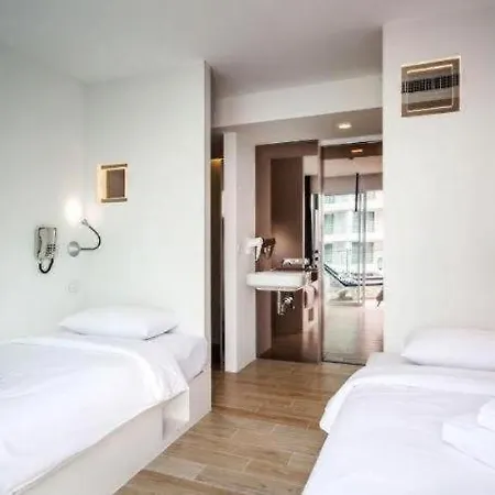 โรงแรม Mood 3*