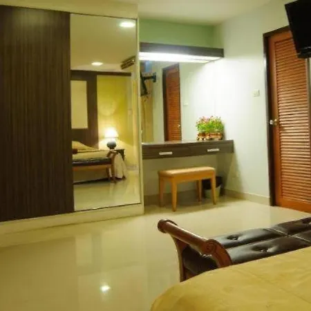 Diamond Place Hotel Pattaya