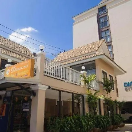 Diamond Place