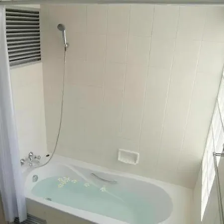 Hotel Diamond Place 3*