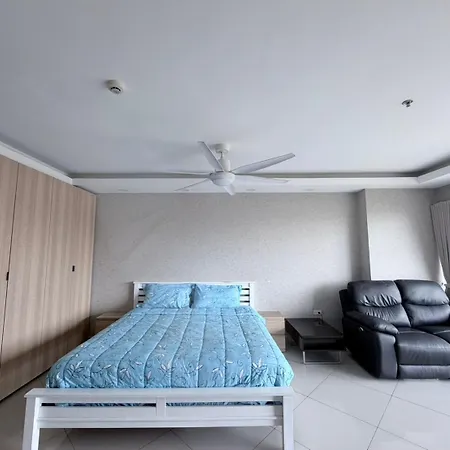 อพาร์ทเม้น View Talay 6 By Anatolia Pattaya