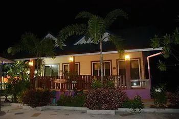 โรงแรม Baan Im Em Pattaya