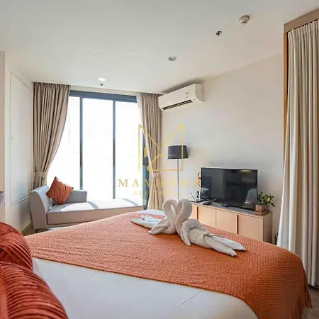 Maxhome At Edge * Pattaya