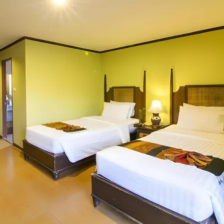 Phuphaya 4* Pattaya