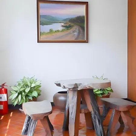 โรงแรม Chada Thai House