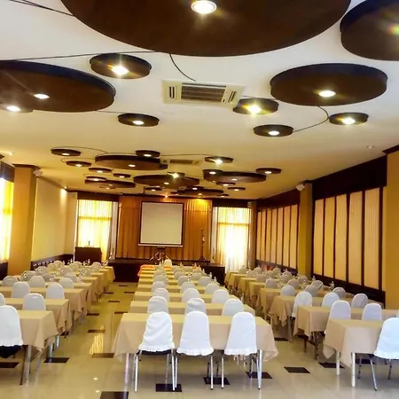 Resort Phuphaya 4*