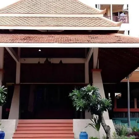 Resort Phuphaya Pattaya