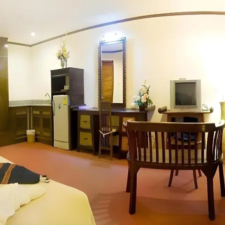 Phuphaya 4* Pattaya