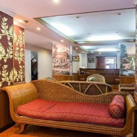 Chada Thai House