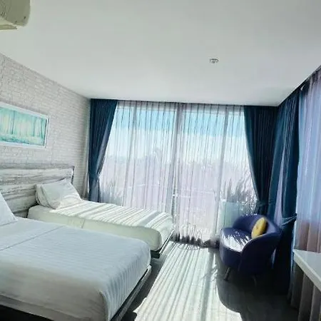 Hotel Bb House 3*