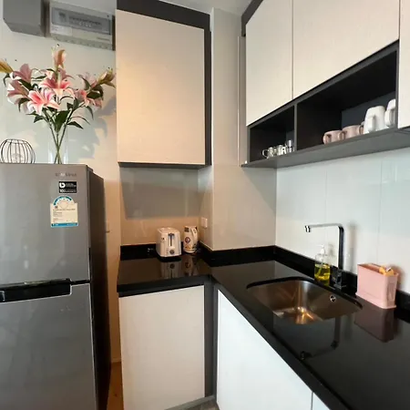 Apartment Sea View 2 Bed High Floor Pattaya