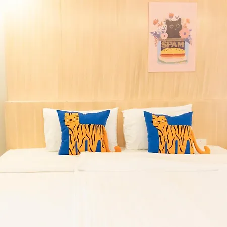 Curve Boutique อพาร์ทเม้น