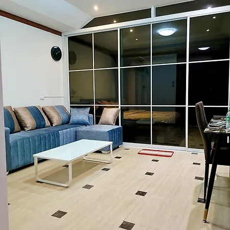 Pent House Type Corner Floor Apartment *