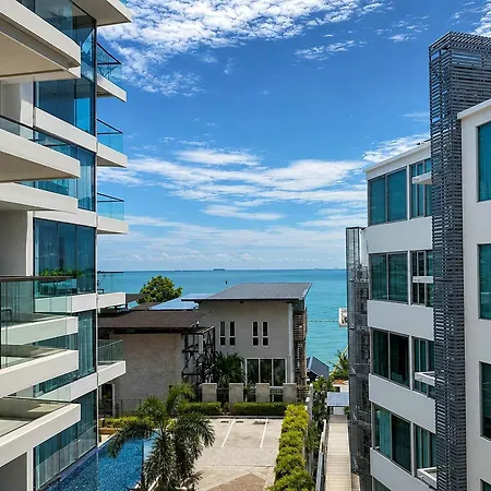 Apartment Modus Beachfront Pattaya