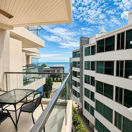 Modus Beachfront * Pattaya