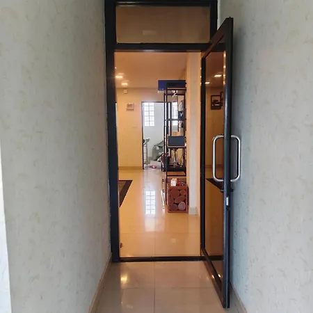 Hostel Treez On Deck2 Pattaya