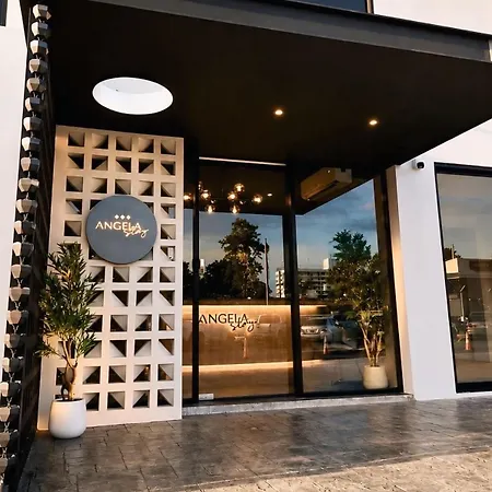 Hotel Angela 4*