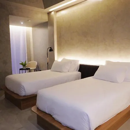 Angela Hotel 4*