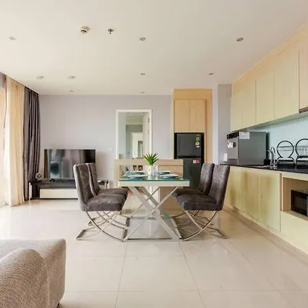 The Grande Caribbean Apartment