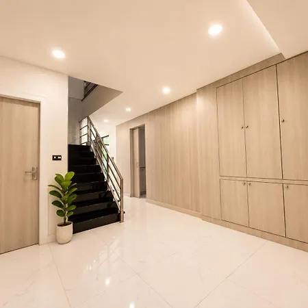 Luxury 4bedroom Private Pool In Near The & Terminal 21 Villa Pattaya