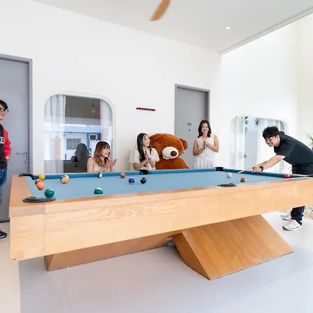 Bear House Private Pool Villa *
