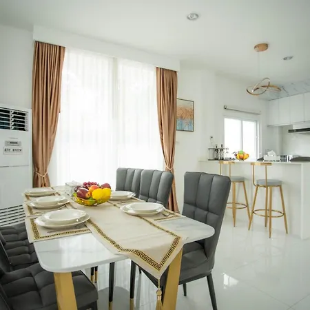 Kw Pool Tai Villa