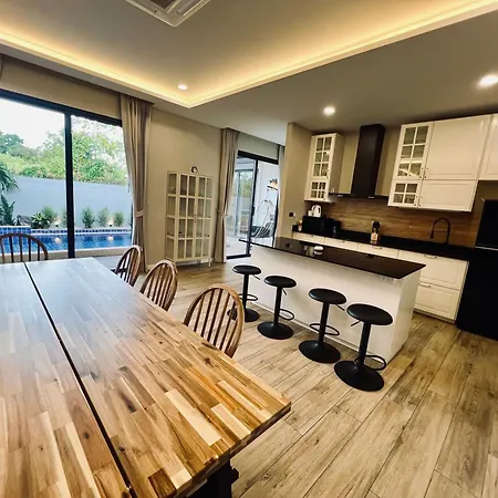 Villa 2 Palm Wongamat Pattaya
