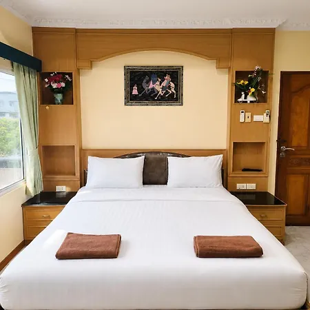 Hotel Arena