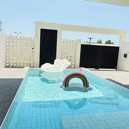 Aura Reserve-4 Bedrooms Three-story Pool Villa *