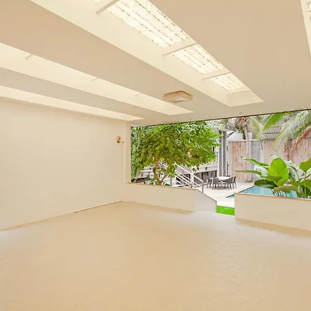 Pratumnak Hill Pool 4br Luxury Estate Villa Pattaya