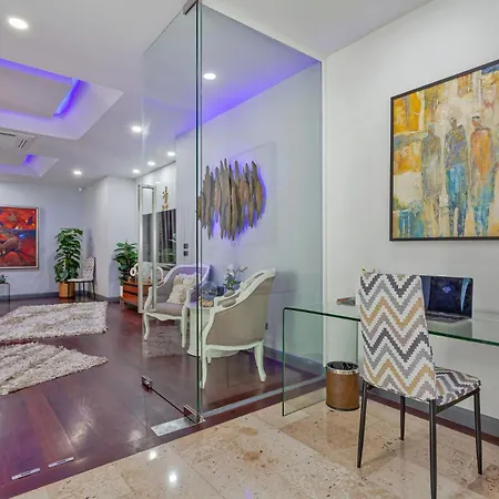 Pratumnak Hill Pool 4br Private Retreat Pattaya