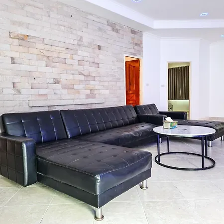 Villa Beachside 4bdr Private Pool For Groups Pattaya