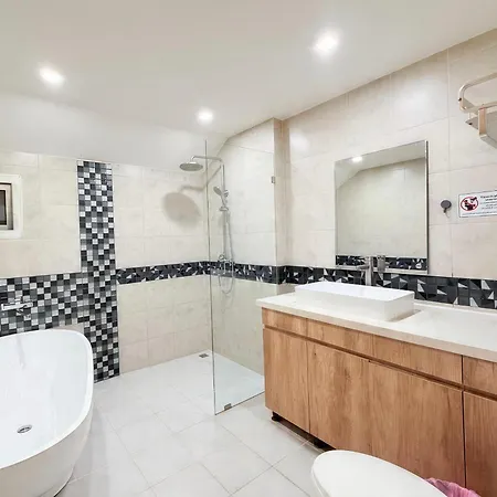 Villa Muran Poolvilla Pattaya