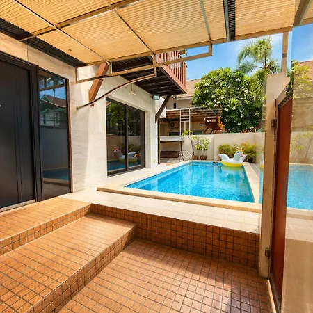 Luxury 4bedroom Private Pool In Near The & Terminal 21 Villa Pattaya