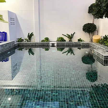 Villa Lovely Pool Villa, 9 Bedroom Snooker,bbq Pattaya