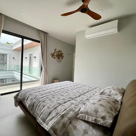 2 Palm Wongamat Villa