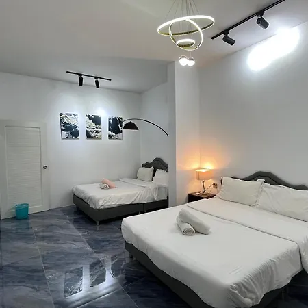 Lovely Pool Villa, 9 Bedroom Snooker,bbq Villa *