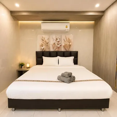 Luxury 4bedroom Private Pool In Near The & Terminal 21 Villa Pattaya
