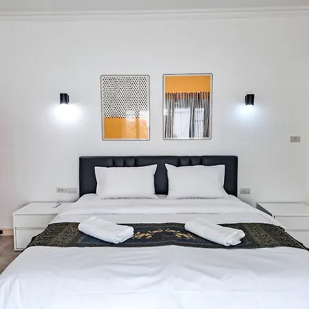 Beachside 4bdr Private Pool For Groups Villa Pattaya