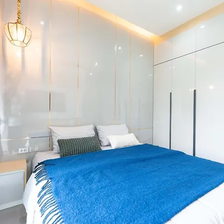 Midtown - Pool In Holiday home *