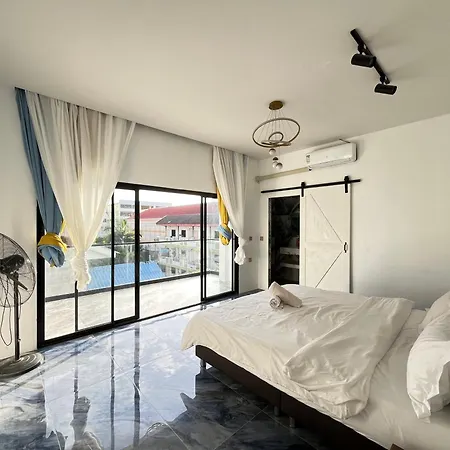 Lovely Pool Villa, 9 Bedroom Snooker,bbq Pattaya