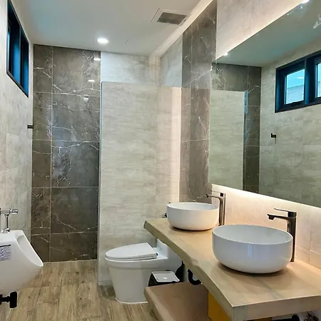 2 Palm Wongamat Villa *