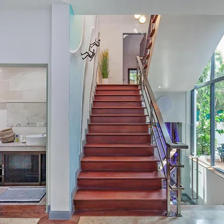 Pratumnak Hill Pool 4br Private Retreat *