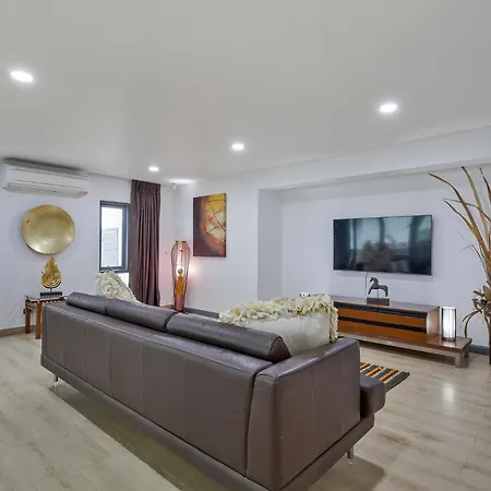 Villa Pratumnak Hill Pool 4br Private Retreat *