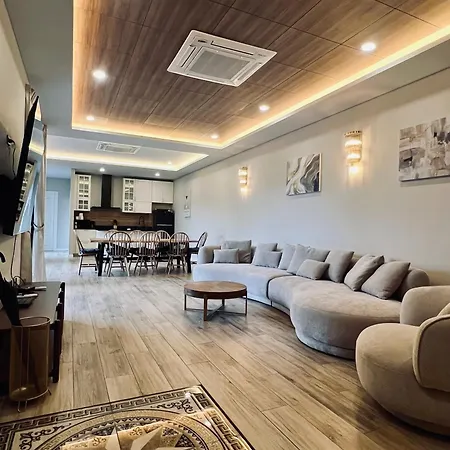 Villa 2 Palm Wongamat Pattaya
