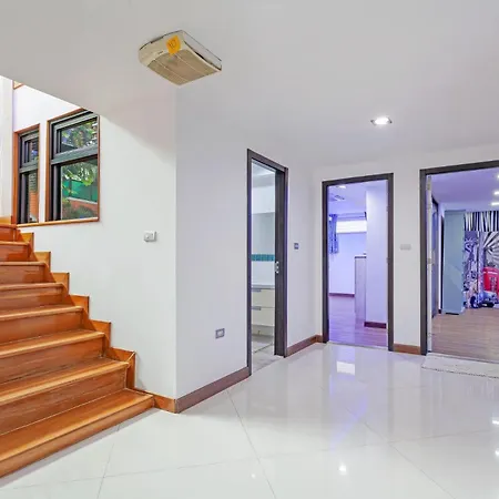 Pratumnak Hill Pool 4br Luxury Estate Villa *