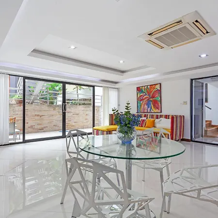 Pratumnak Hill Pool 4br Luxury Estate Pattaya