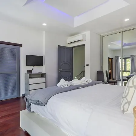 Pratumnak Hill Pool 4br Private Retreat Villa Pattaya