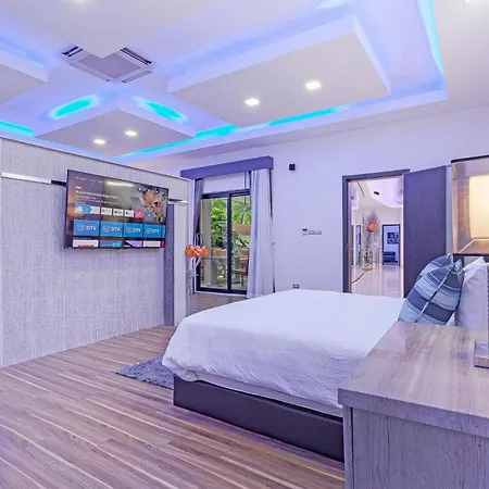 Villa Pratumnak Hill Pool 4br Luxury Estate Pattaya